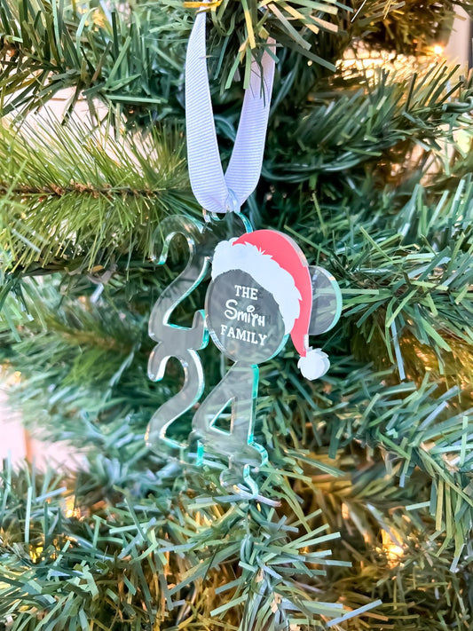 *2025* Yearly Family Ornament