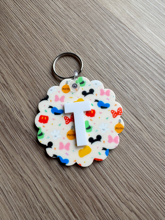 Sensational 6 Scalloped Initial Keychain