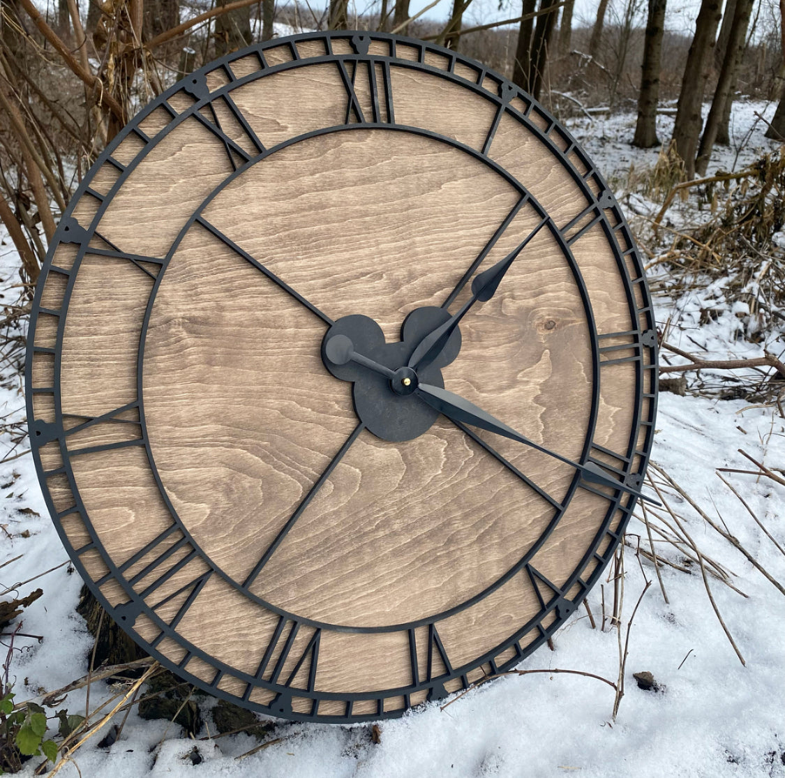 Farmhouse Mouse Clock